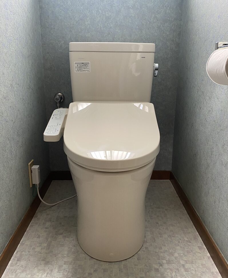 日高市高萩　トイレリフォーム　18万円（工事費込・税込）